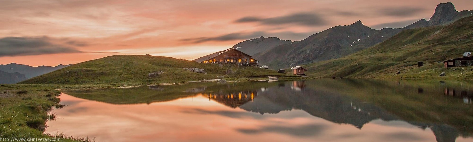 le refuge de la blanche au crepuscule