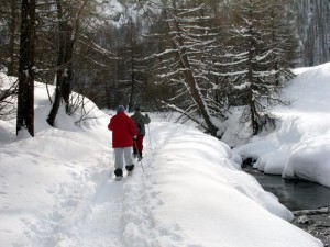 En raquettes au bord de l'Aigue Blanche