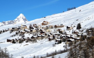 sous l ombre du pic de rochebrune