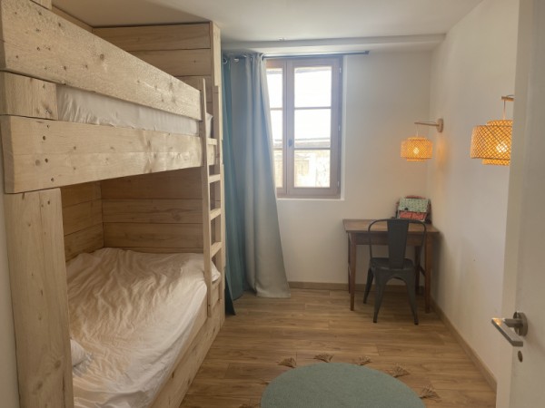 Chambre enfant et bureau