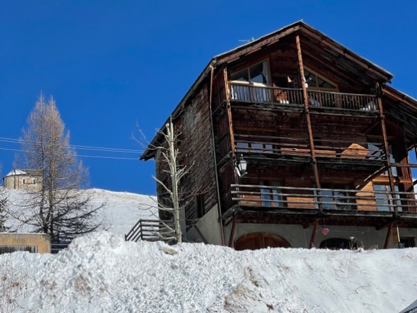 Chalet - appartement 3e gauche