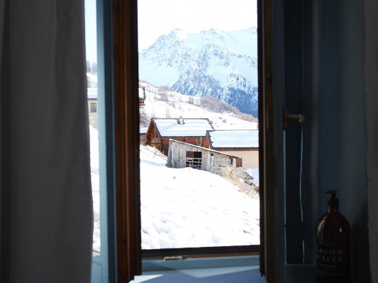 Vue de la chambre 3 sur la Tête du Longet